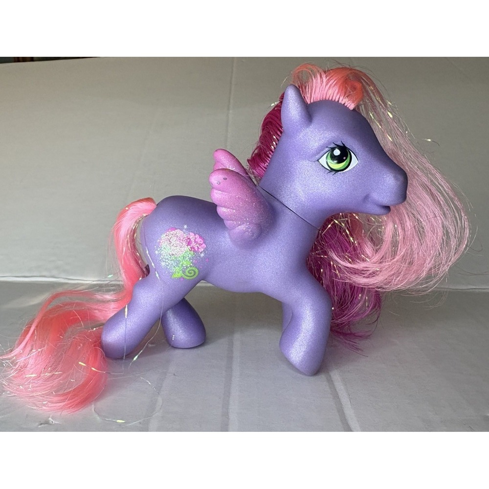 Vintage My Little Pony G3 Crystal Princess Royal Rose Pegasus 2005